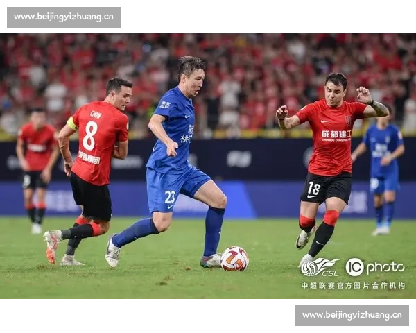 杜布拉夫卡神扑化解险情力保球队胜局完美展现扑救技术